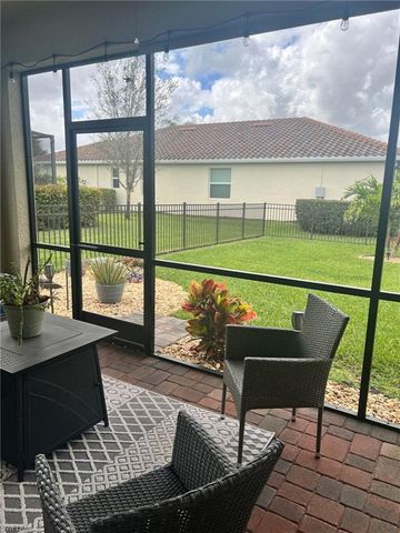 2105 Clementine ST, Naples, FL 34120