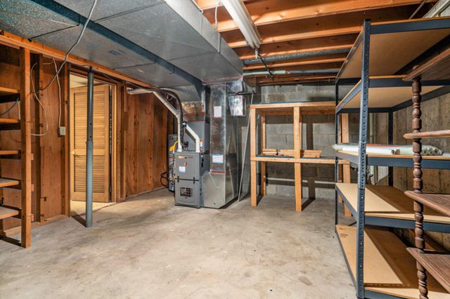 340 W Railroad Street, Centreville Vllg, MI 49032