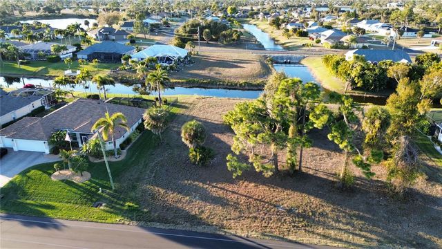 238 BROADMOOR LANE, Rotonda West, FL 33947