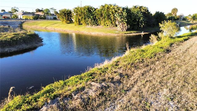 238 BROADMOOR LANE, Rotonda West, FL 33947