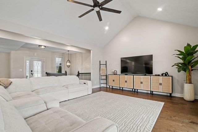 7700 State Route 95, Fredericktown, OH 43019