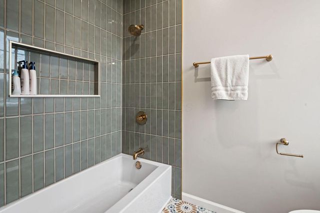 7700 State Route 95, Fredericktown, OH 43019