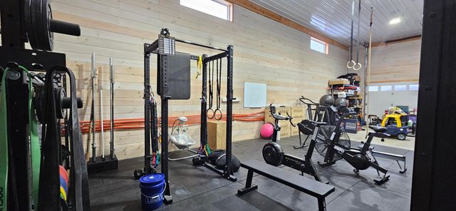 7700 State Route 95, Fredericktown, OH 43019