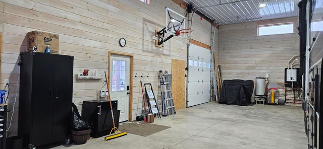 7700 State Route 95, Fredericktown, OH 43019