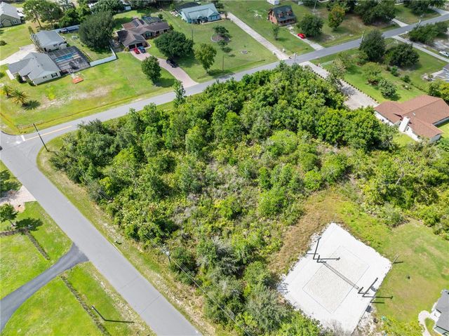 2240 BRONCO DR, St Cloud, FL 34771