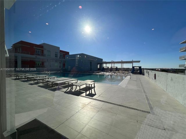 7751 NW 107th Ave 705, Doral, FL 33178