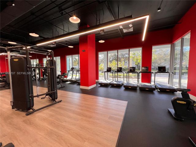 7751 NW 107th Ave 705, Doral, FL 33178