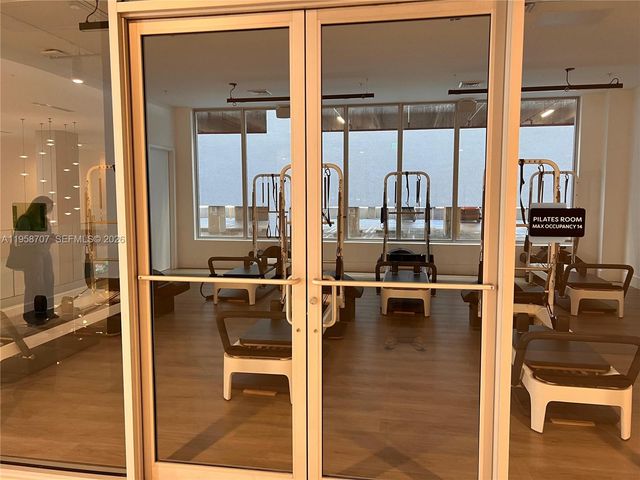 7751 NW 107th Ave 705, Doral, FL 33178