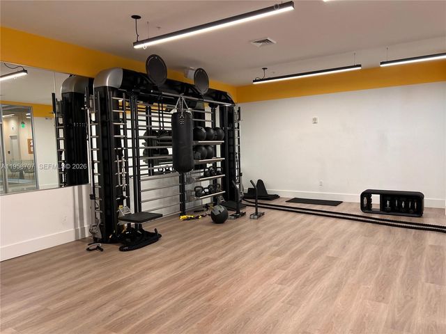 7751 NW 107th Ave 705, Doral, FL 33178