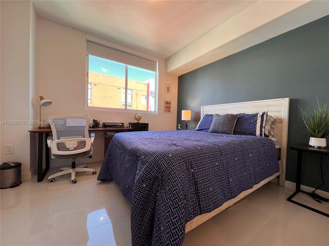 7751 NW 107th Ave 705, Doral, FL 33178