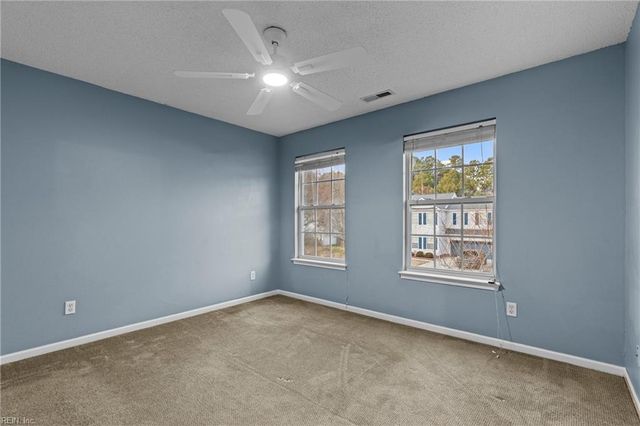 298 Green View RD, Moyock, NC 27958