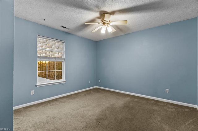 298 Green View RD, Moyock, NC 27958