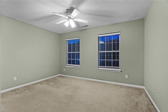 298 Green View RD, Moyock, NC 27958