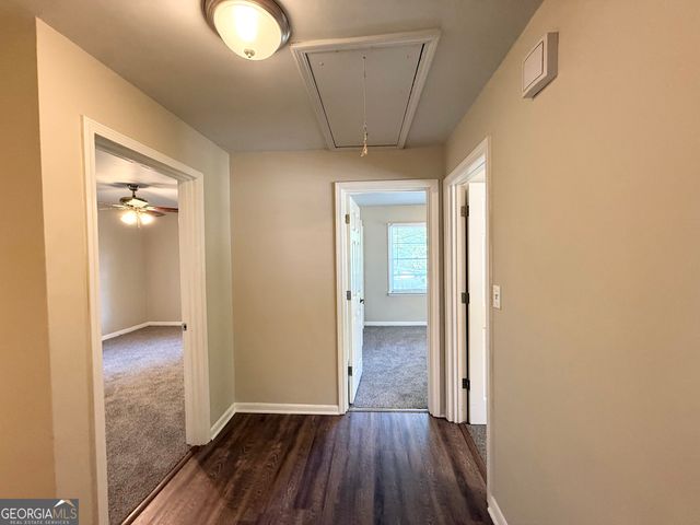 3040 Barksdale Circle, East Point, GA 30344
