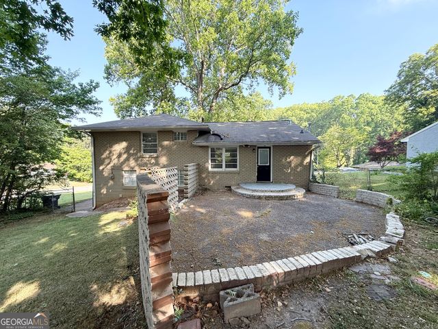 3040 Barksdale Circle, East Point, GA 30344