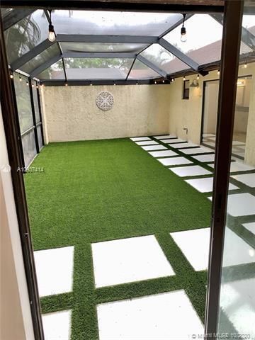 23277 Barlake Drive, Boca Raton, FL 33433