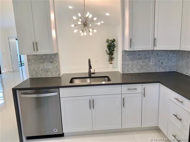 23277 Barlake Drive, Boca Raton, FL 33433