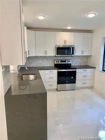 23277 Barlake Drive, Boca Raton, FL 33433