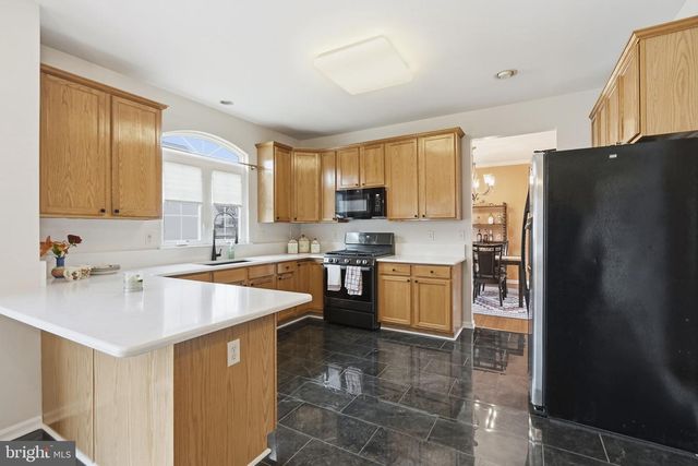 74 KELLY WAY, Monmouth Junction, NJ 08852