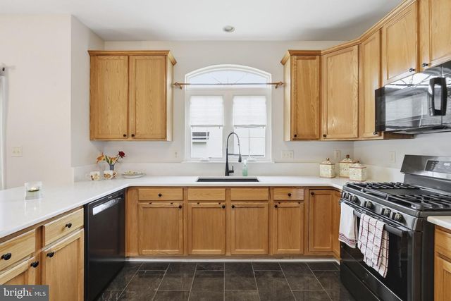 74 KELLY WAY, Monmouth Junction, NJ 08852
