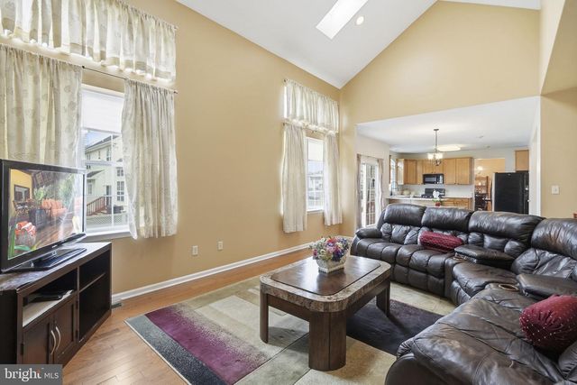 74 KELLY WAY, Monmouth Junction, NJ 08852