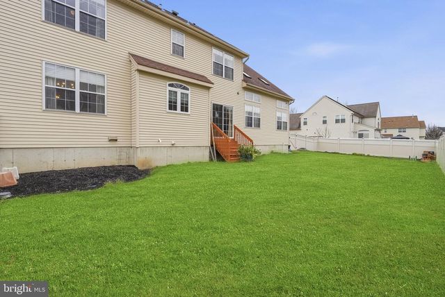 74 KELLY WAY, Monmouth Junction, NJ 08852
