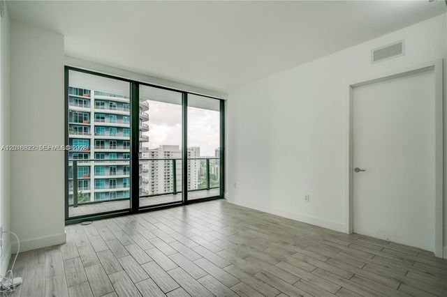 1300 S Miami Ave 1709, Miami, FL 33130