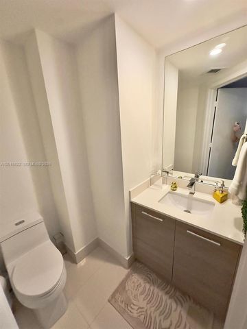 1300 S Miami Ave 1709, Miami, FL 33130