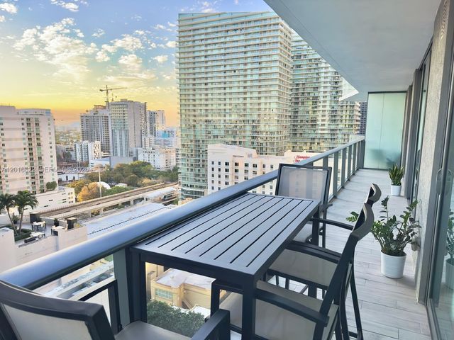 1300 S Miami Ave 1709, Miami, FL 33130