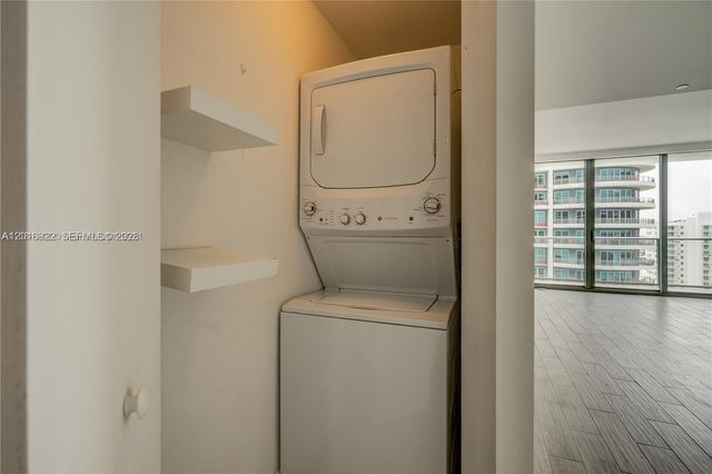 1300 S Miami Ave 1709, Miami, FL 33130
