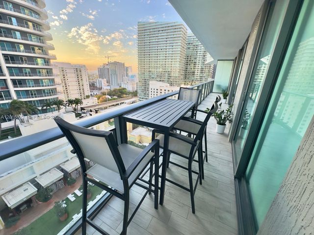 1300 S Miami Ave 1709, Miami, FL 33130