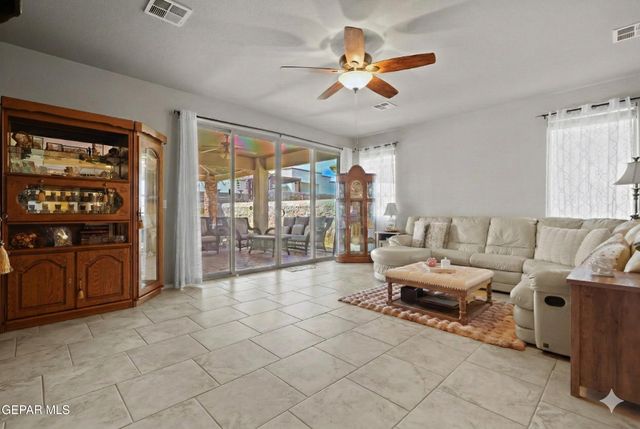 7866 ENCHANTED CIRCLE Drive, El Paso, TX 79911