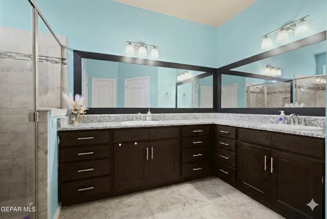 7866 ENCHANTED CIRCLE Drive, El Paso, TX 79911