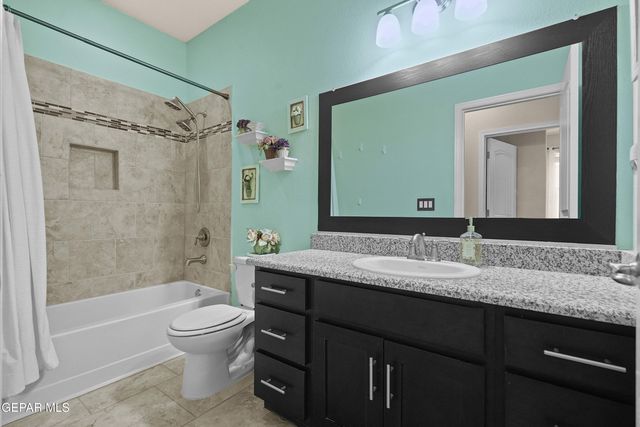 7866 ENCHANTED CIRCLE Drive, El Paso, TX 79911