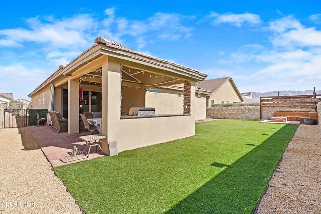 7866 ENCHANTED CIRCLE Drive, El Paso, TX 79911