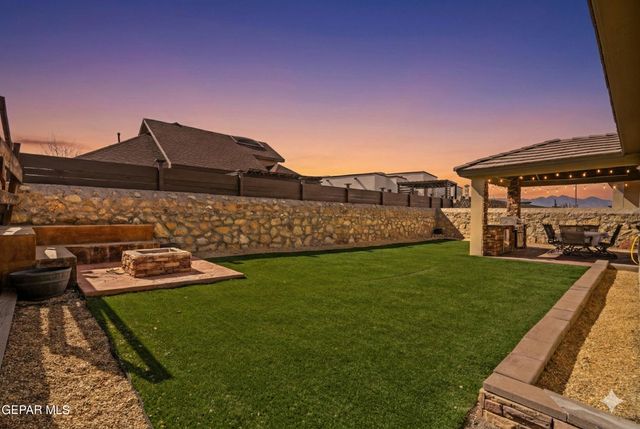 7866 ENCHANTED CIRCLE Drive, El Paso, TX 79911