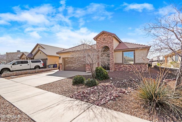 7866 ENCHANTED CIRCLE Drive, El Paso, TX 79911