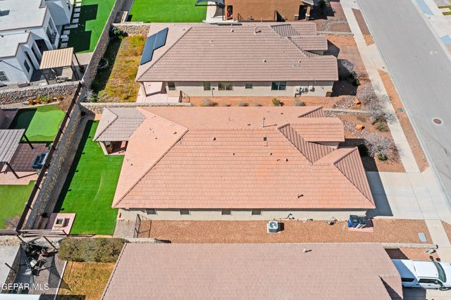 7866 ENCHANTED CIRCLE Drive, El Paso, TX 79911