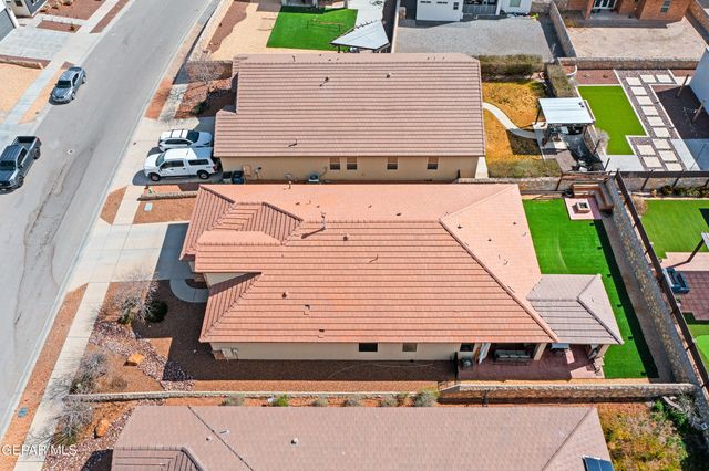 7866 ENCHANTED CIRCLE Drive, El Paso, TX 79911