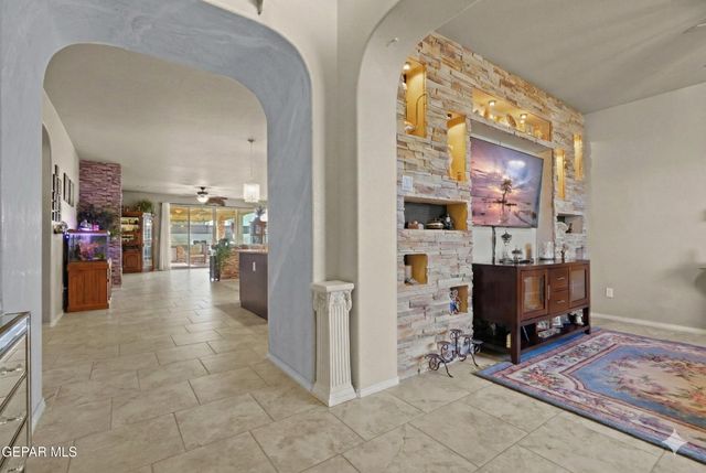 7866 ENCHANTED CIRCLE Drive, El Paso, TX 79911