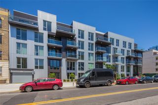 14-33 31st Avenue 3F, Astoria, NY 11106