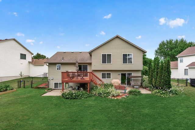 7833 Jorgensen Avenue S, Cottage Grove, MN 55016