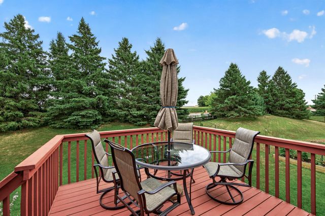 7833 Jorgensen Avenue S, Cottage Grove, MN 55016