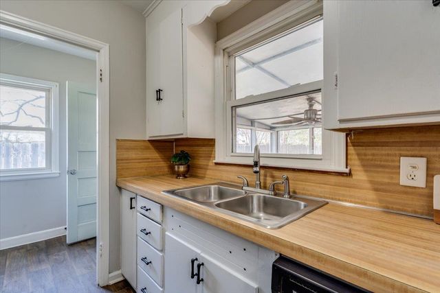 4902 E Pine, Wichita, KS 67208