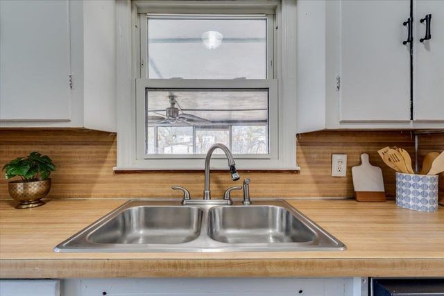 4902 E Pine, Wichita, KS 67208