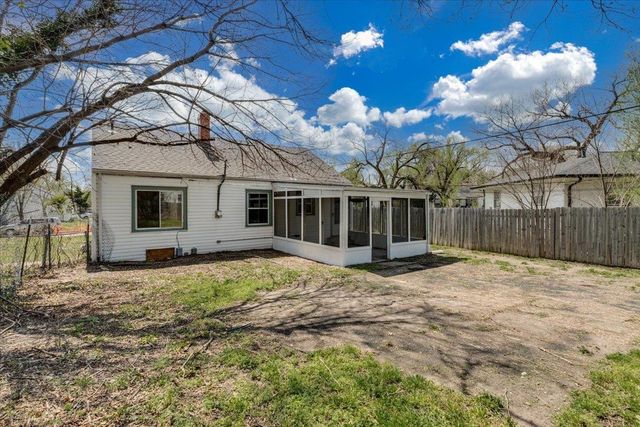 4902 E Pine, Wichita, KS 67208