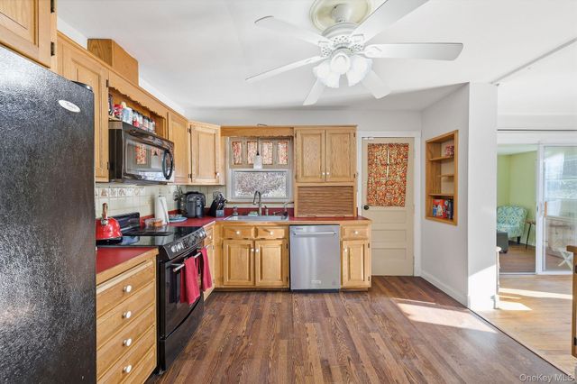 53 Saint Michaels Terrace, Carmel, NY 10512