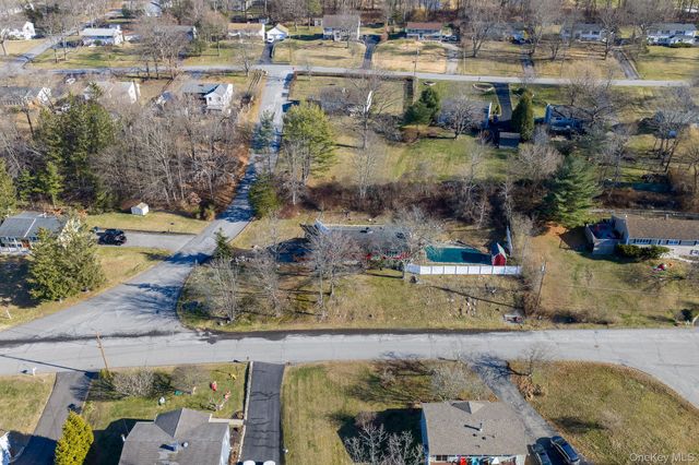 53 Saint Michaels Terrace, Carmel, NY 10512