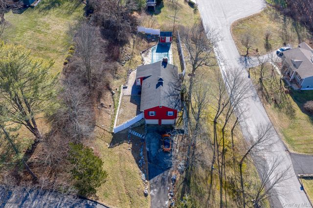 53 Saint Michaels Terrace, Carmel, NY 10512