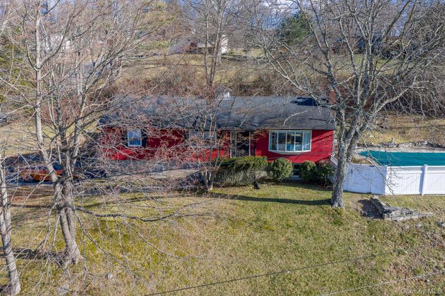 53 Saint Michaels Terrace, Carmel, NY 10512